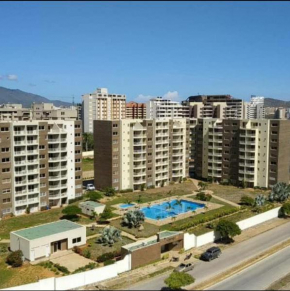 Conjunto Residencial Carenero, Llano Adentro